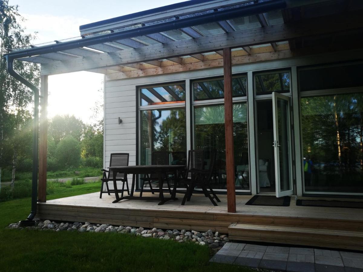 Villa Puistola & Sauna, Near Santa'S Village Рованиеми Экстерьер фото