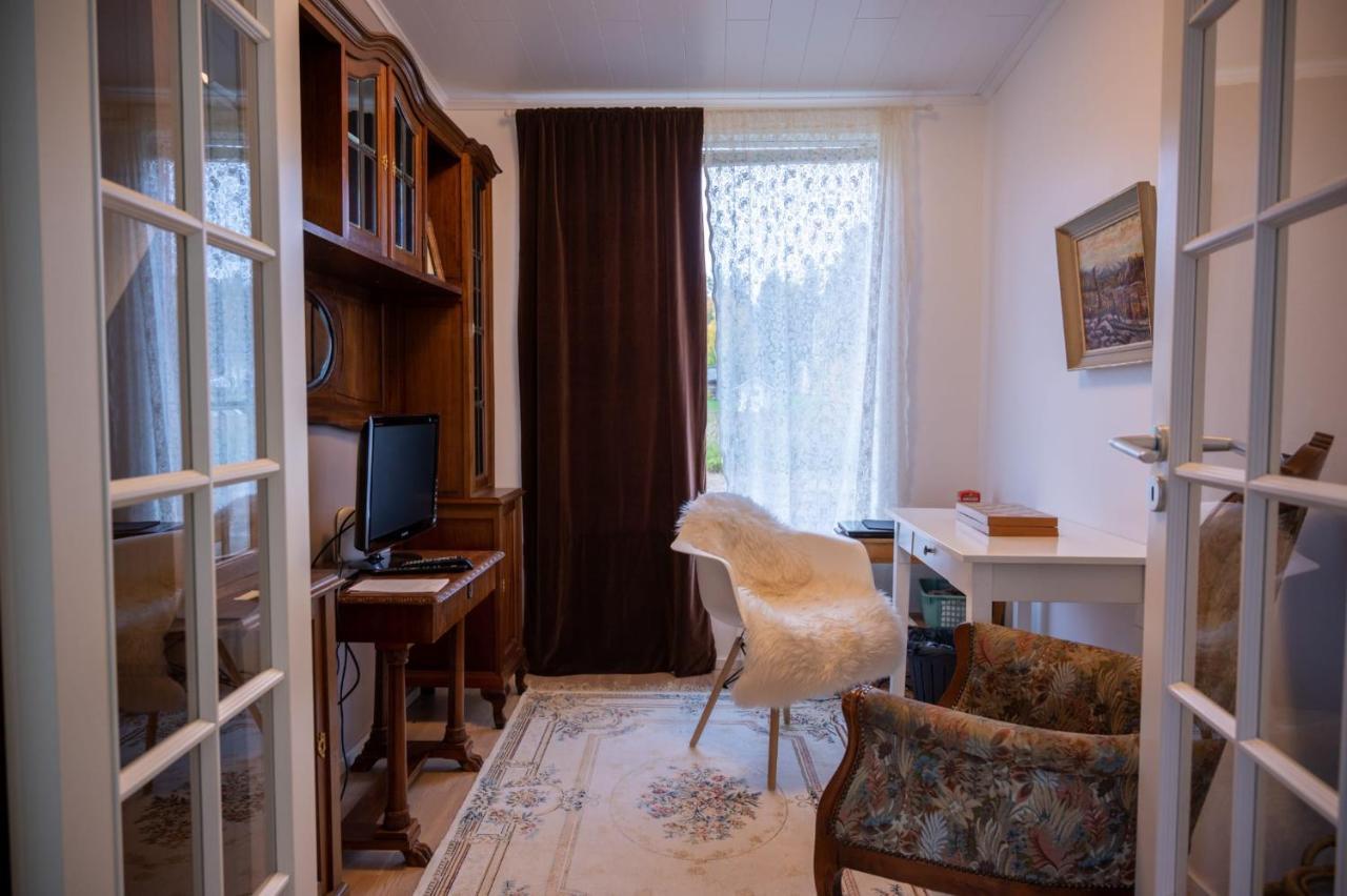 Villa Puistola & Sauna, Near Santa'S Village Рованиеми Экстерьер фото